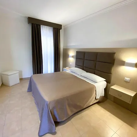 Le Naiadi Park Sul 3*