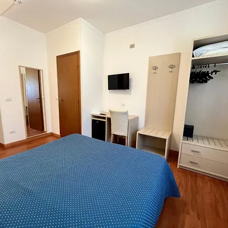 Le Naiadi Park Sul Hotel 3*
