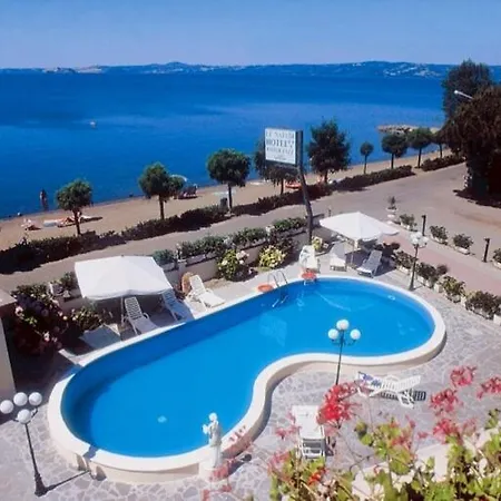 Hotel Le Naiadi Park Sul 3*